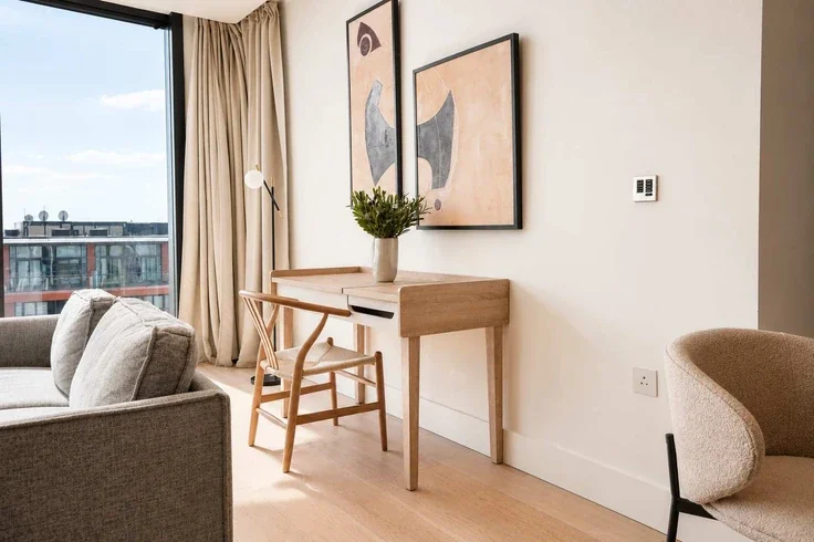 Flat Hermitage Street in City of Westminster