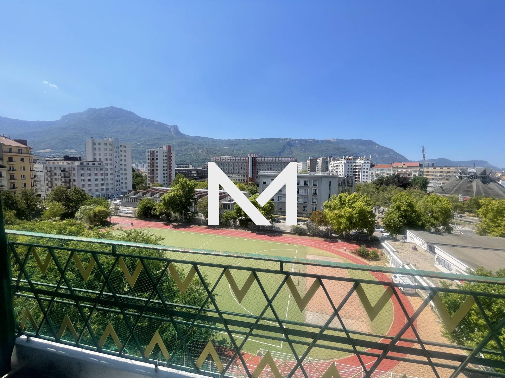 Flat Rue Louis le Cardonnel in Grenoble