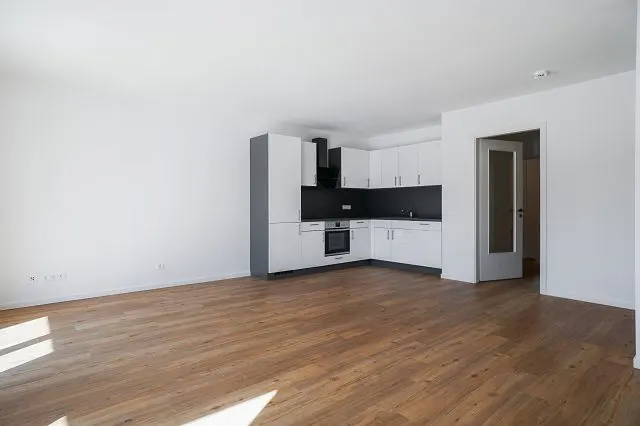 Wohnung Elsa-Neumann-Straße in Berlin
