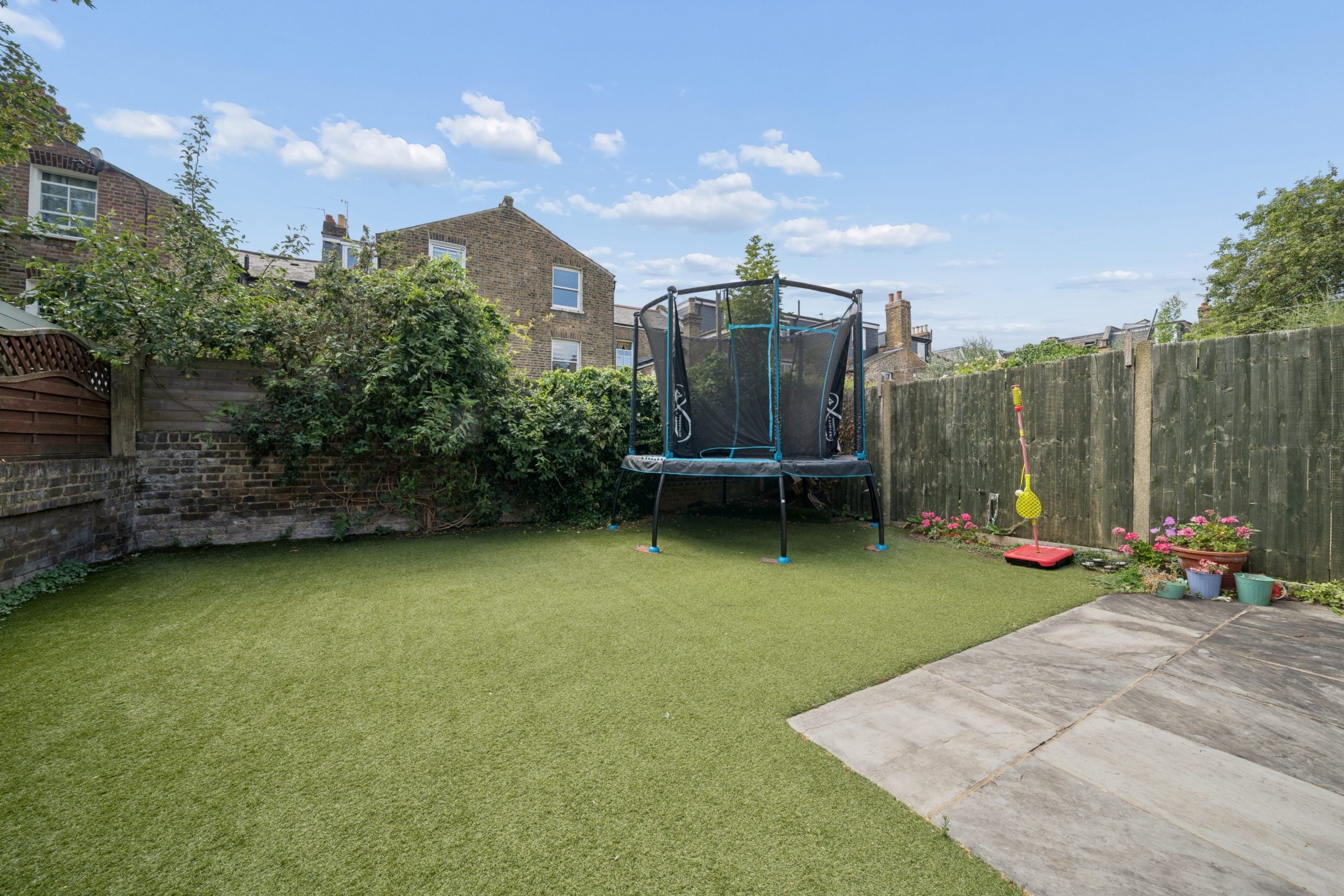 House Rattray Road in Greater London