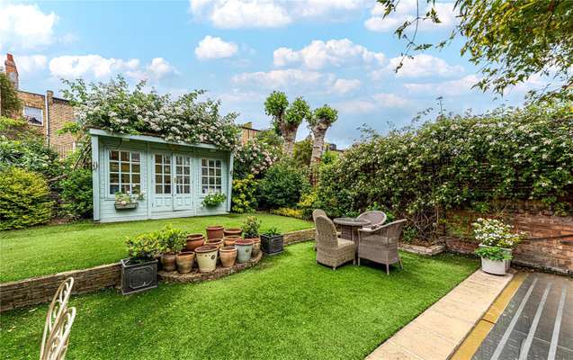 House Elysium Place in Greater London