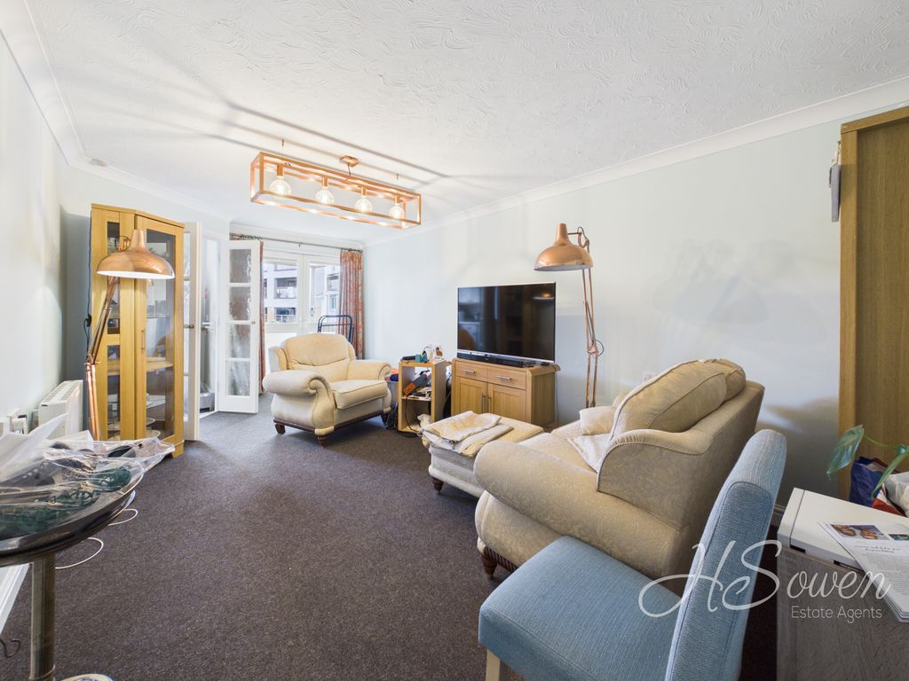 Flat Chilcote Close in Torquay