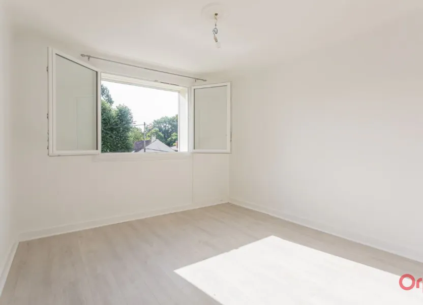 Flat Rue du Haras in Saint-Michel-sur-Orge