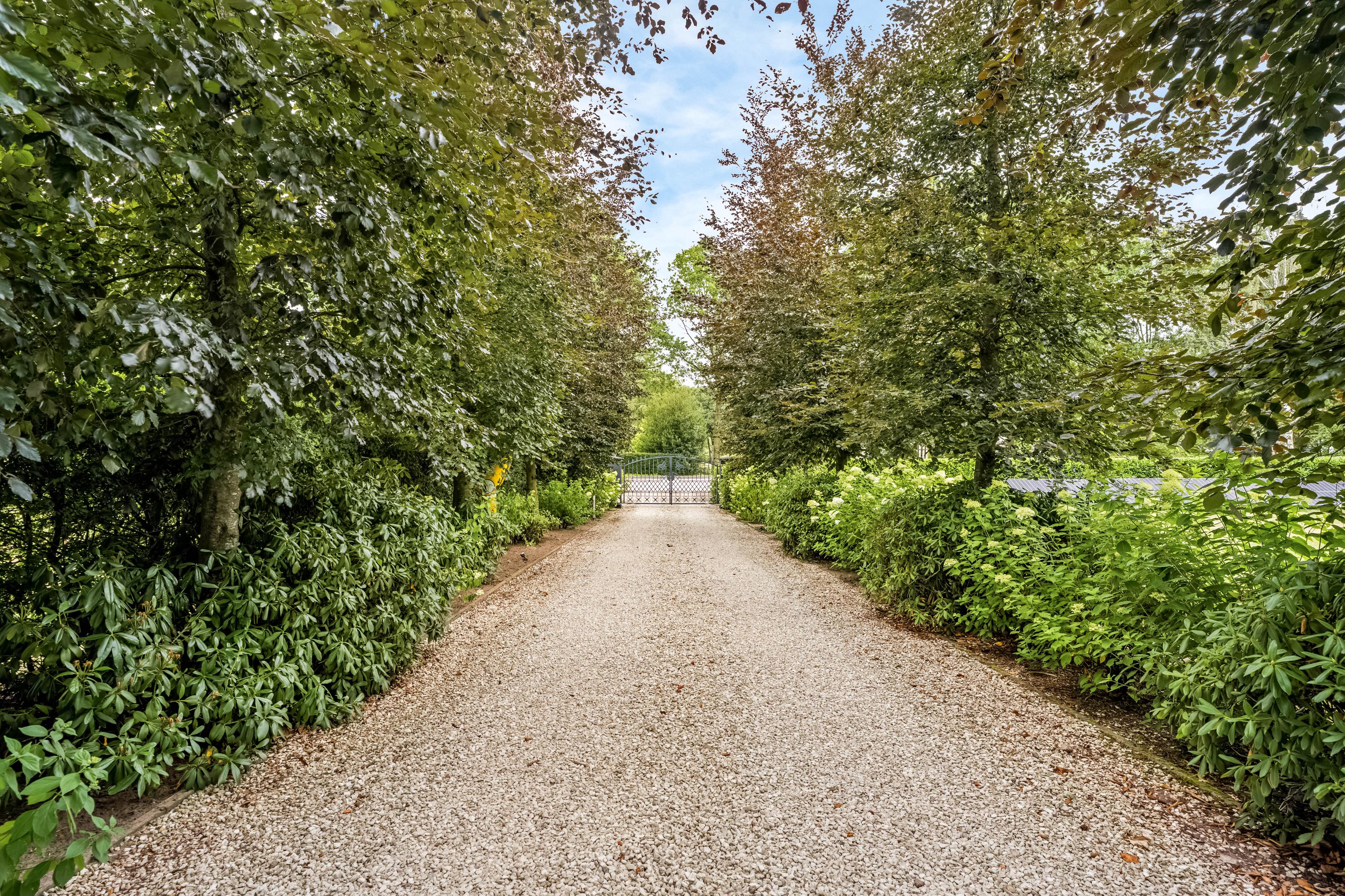 Vrijstaande woning te koop: Rijksweg 97, Terschuur
