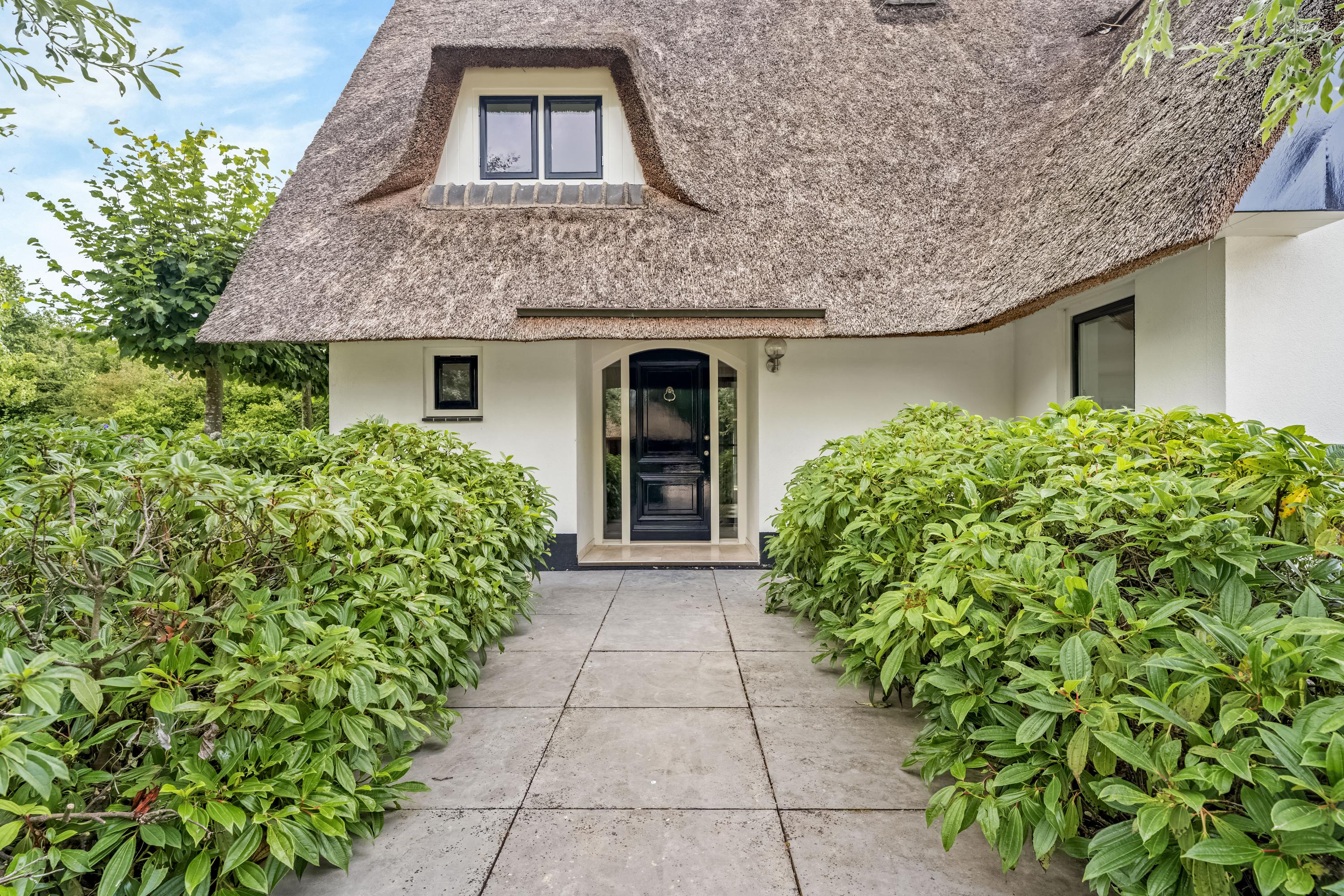 Vrijstaande woning te koop: Rijksweg 97, Terschuur