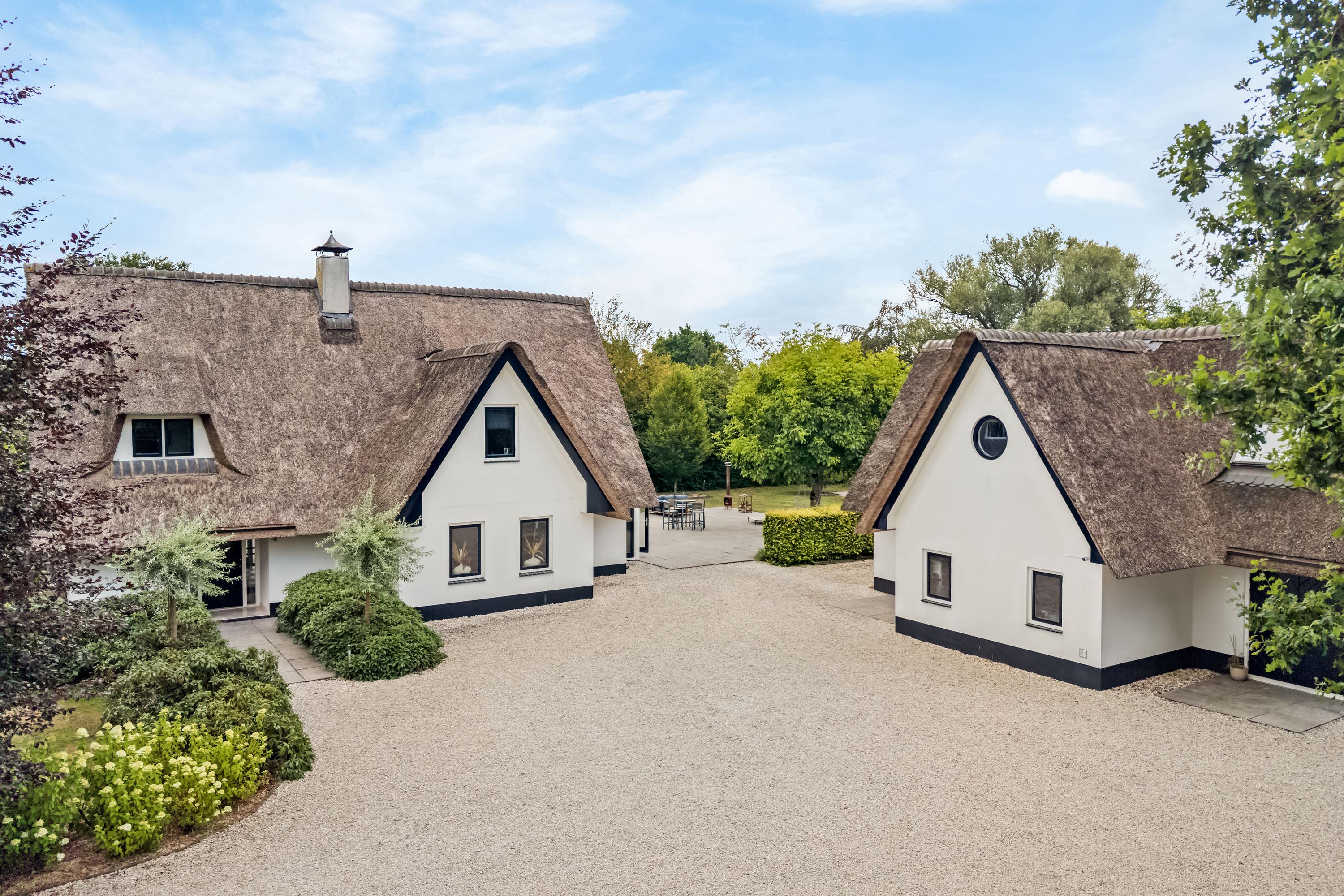 Vrijstaande woning te koop: Rijksweg 97, Terschuur