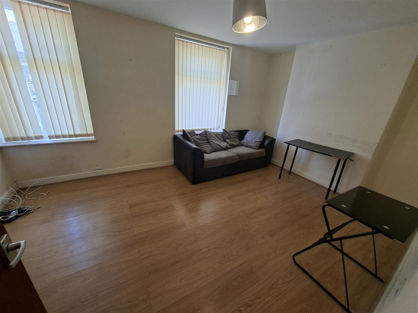 Flat Plasnewydd Square in Cardiff
