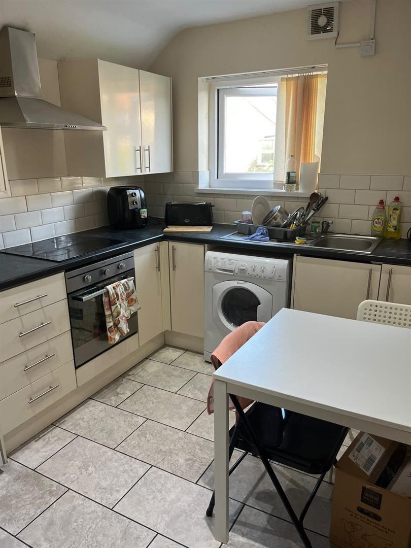 Flat Plasnewydd Square in Cardiff
