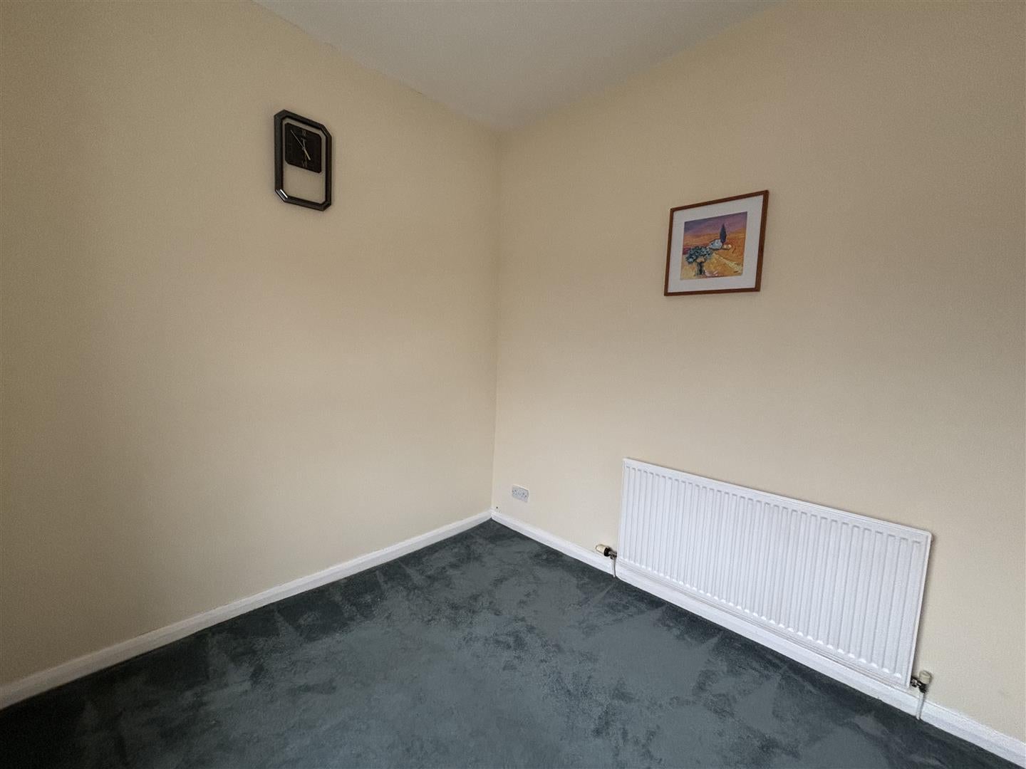 Flat Wrexham Street in Mold