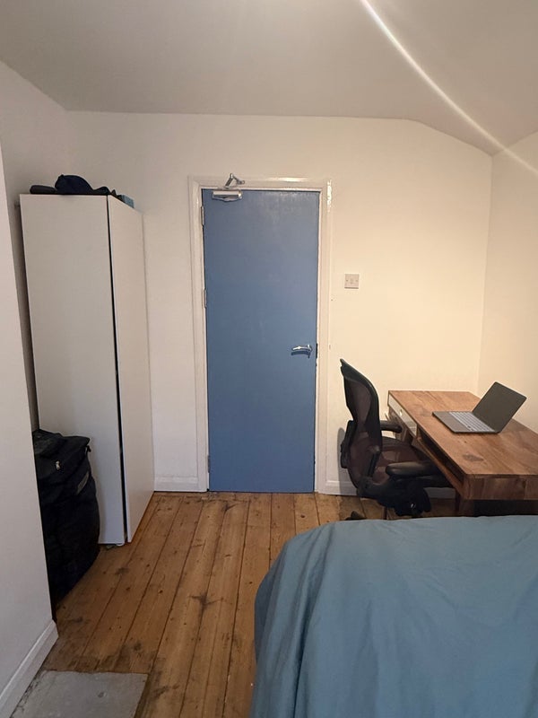 Room Grange Walk in Greater London
