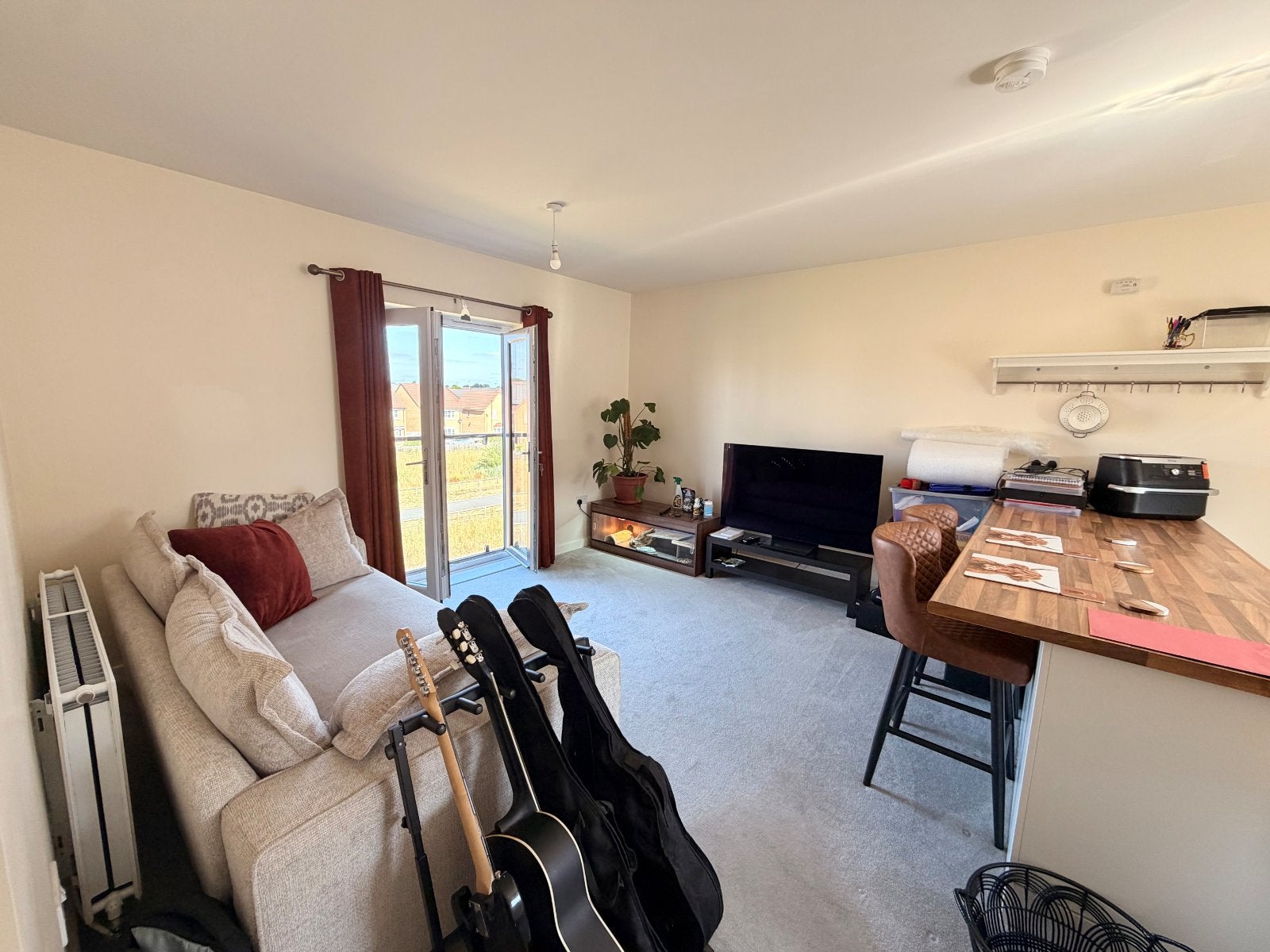 House Woodfield Way in Doncaster