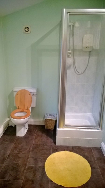 Room Rosebery Avenue in Nottingham
