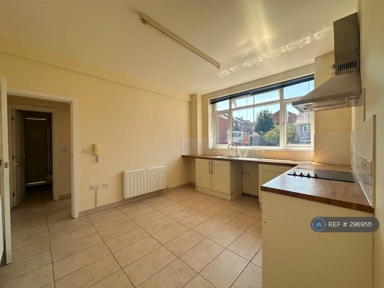 Flat Lower Leys in Wychavon