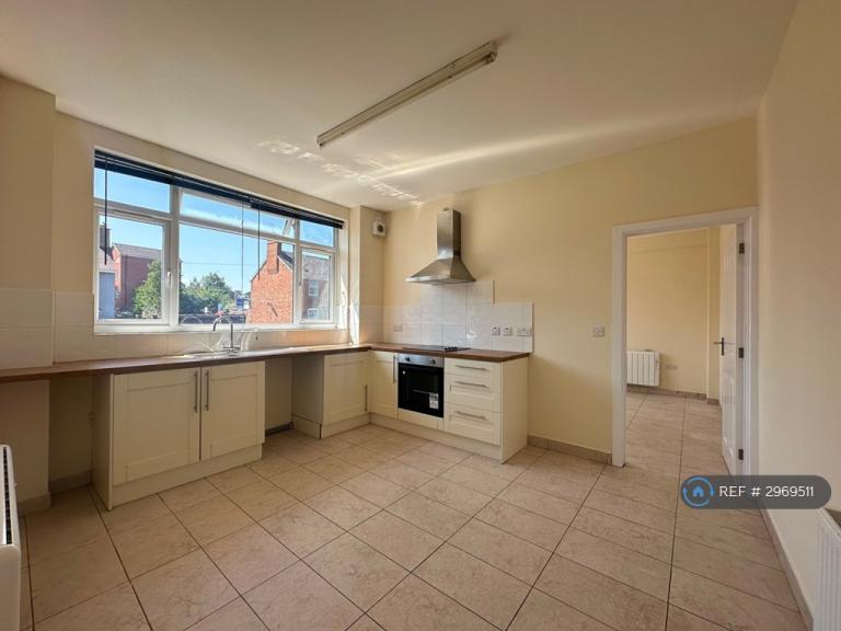 Flat Lower Leys in Wychavon