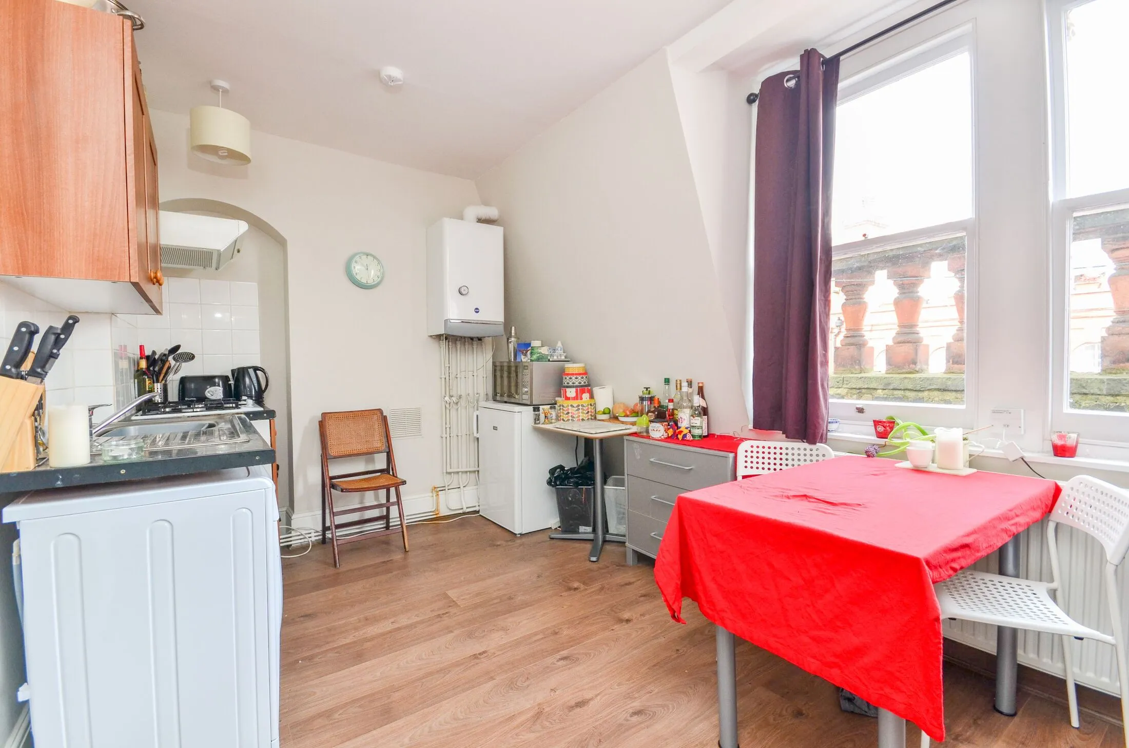 Flat 1st Avenue in Greater London