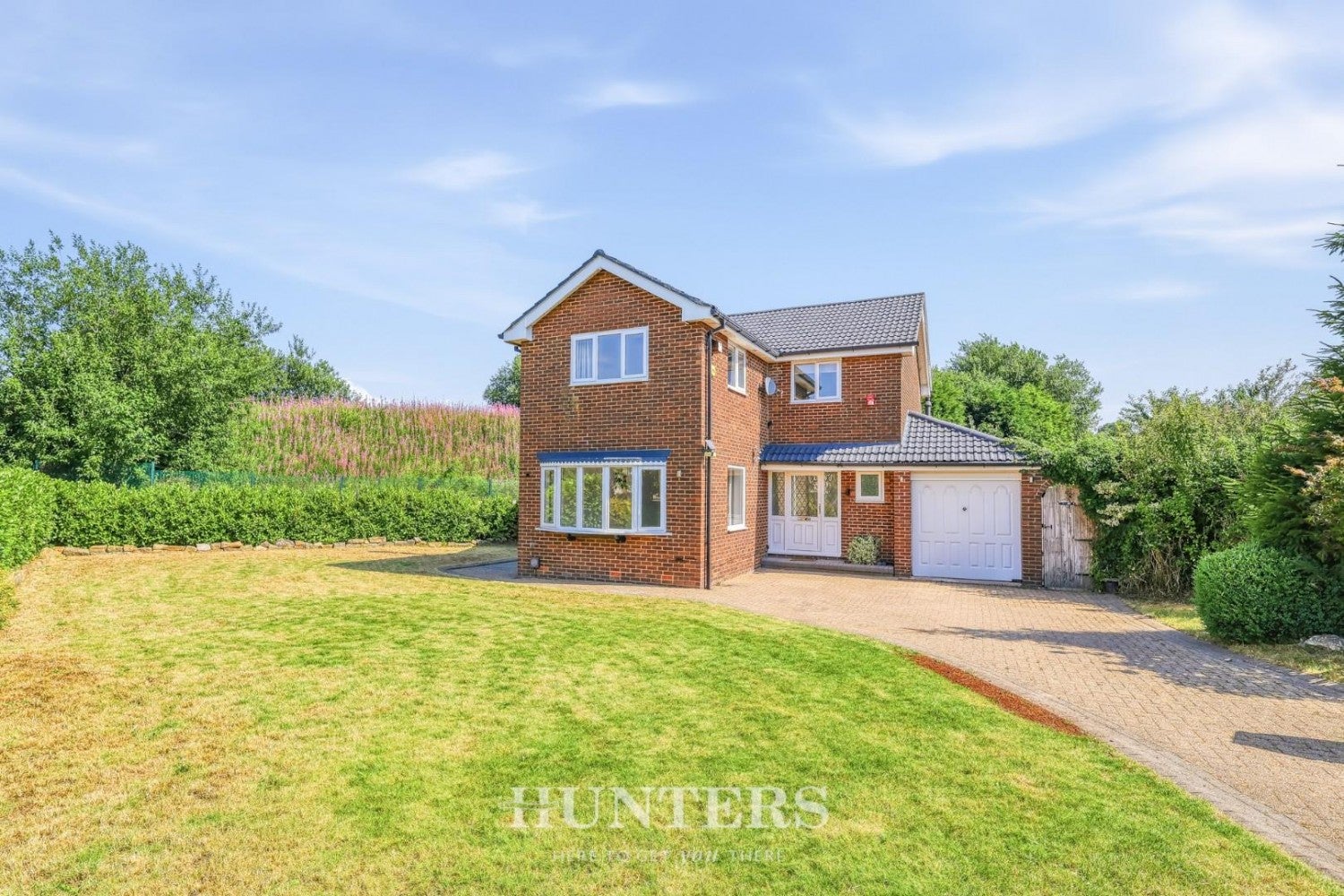 House Muirfield Close in Heywood