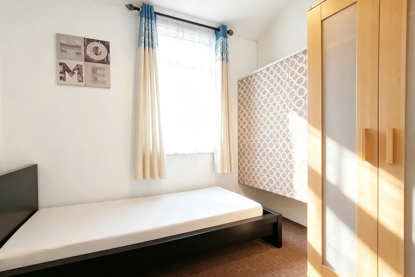 Flat Riverdale Road in Greater London