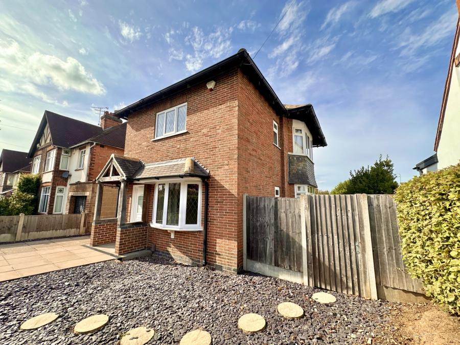 House Kings Drive in Derby