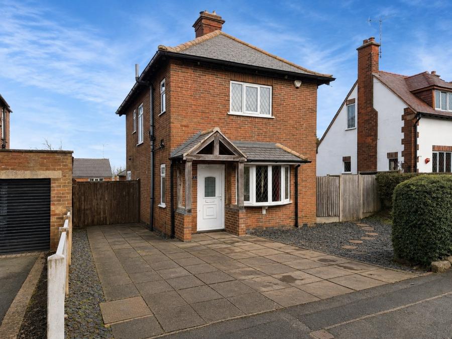 House Kings Drive in Derby