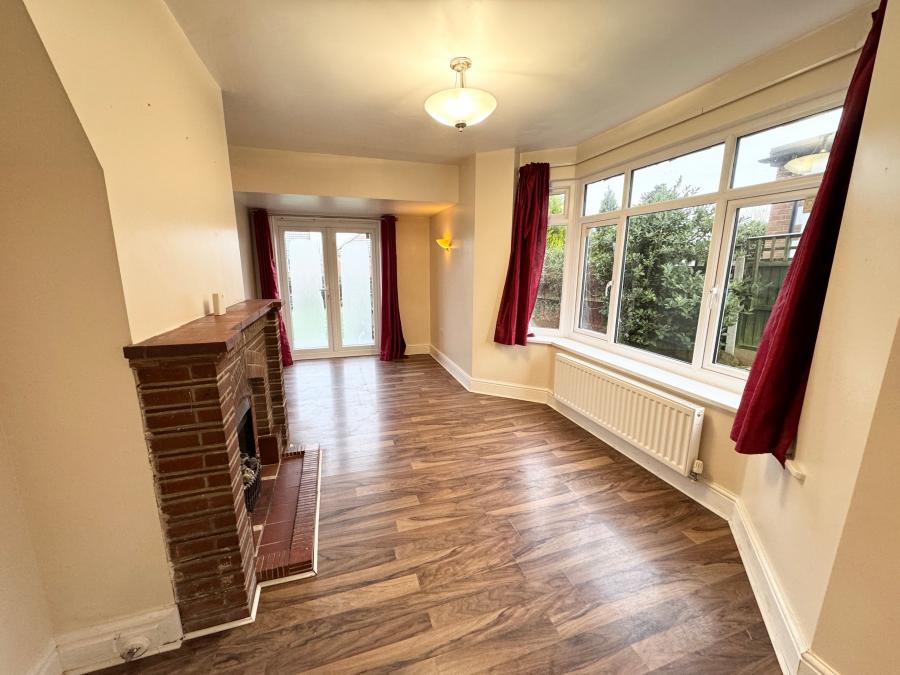 House Kings Drive in Derby