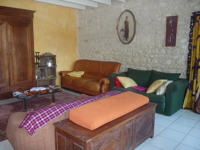 Room Les Rouges in Saint-Gervais-les-Trois-Clochers