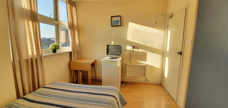 Room Anson Road in Greater London