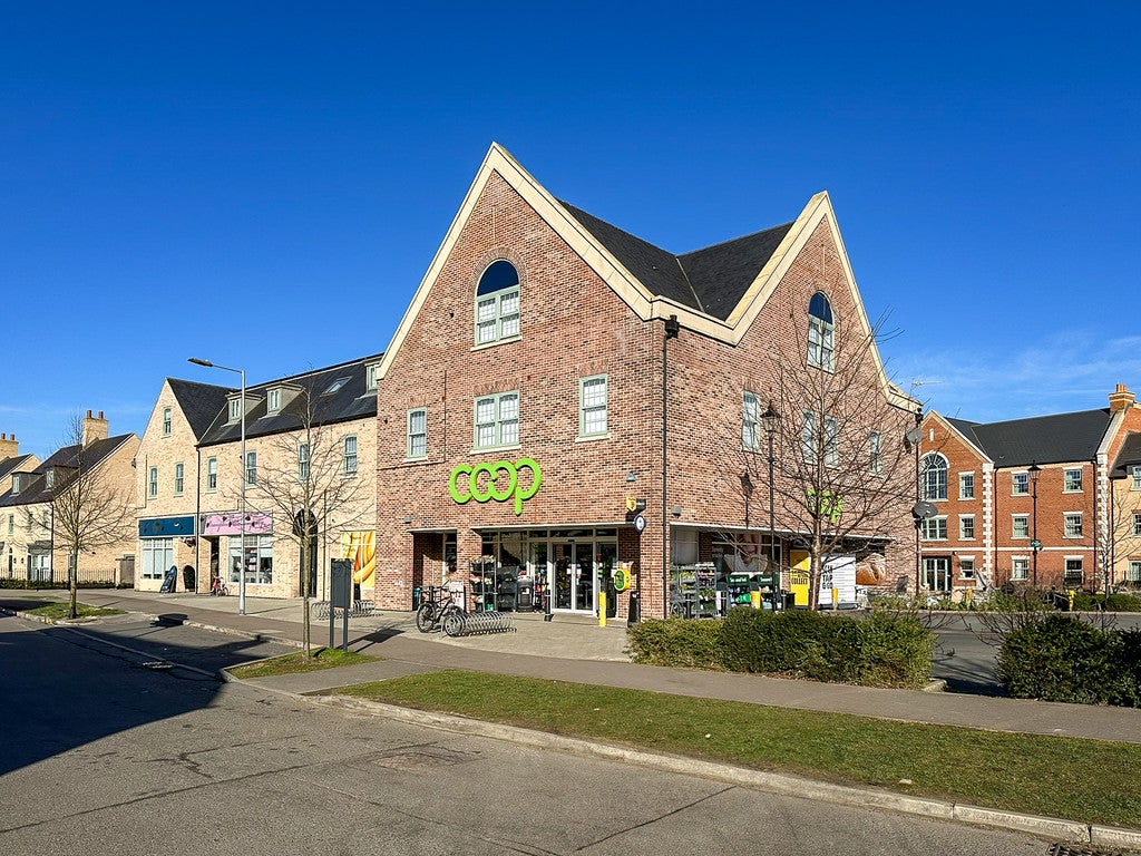 Flat Central Avenue in Huntingdonshire