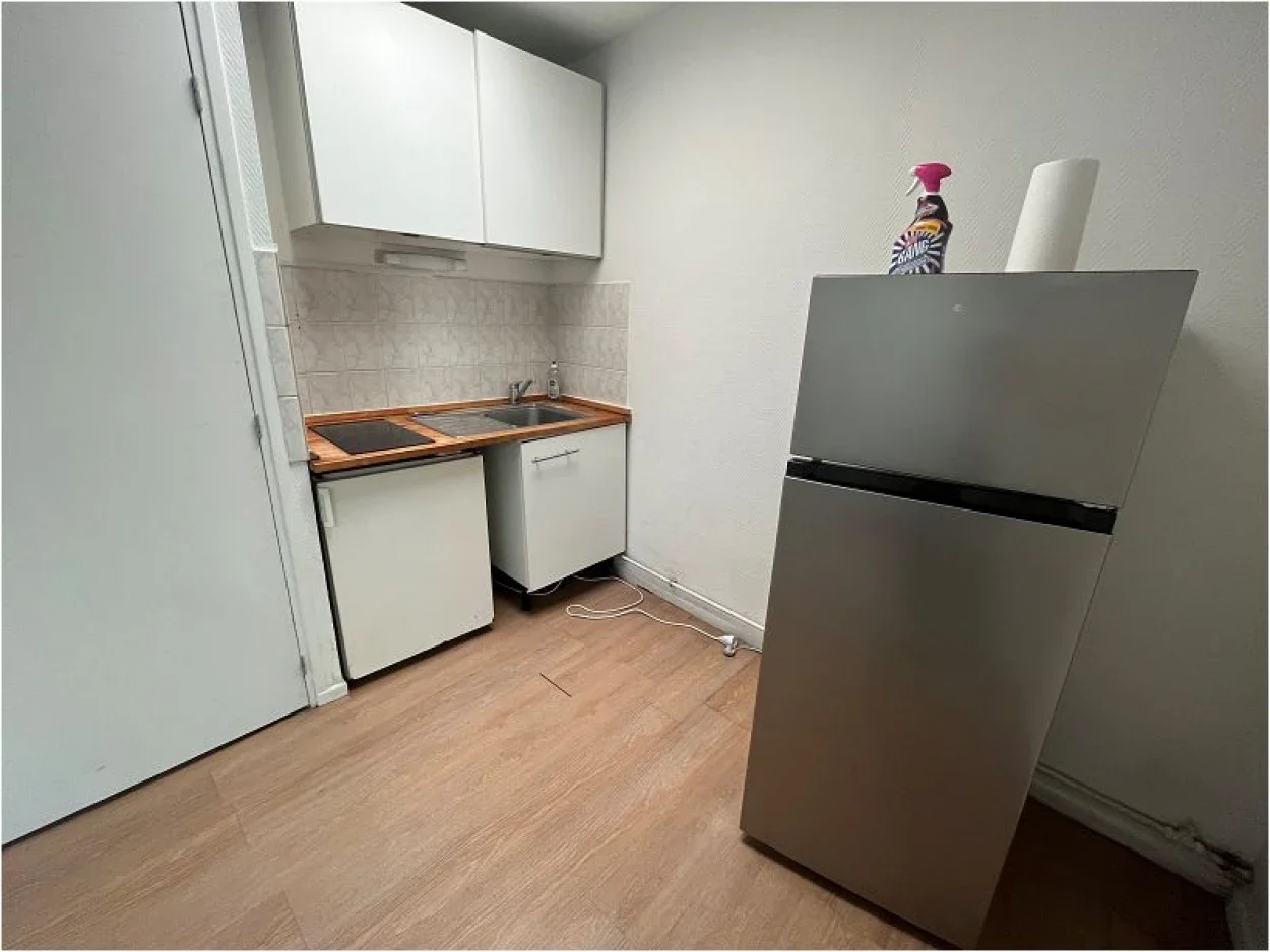 Flat Rue Charles De Muyssart in Lille