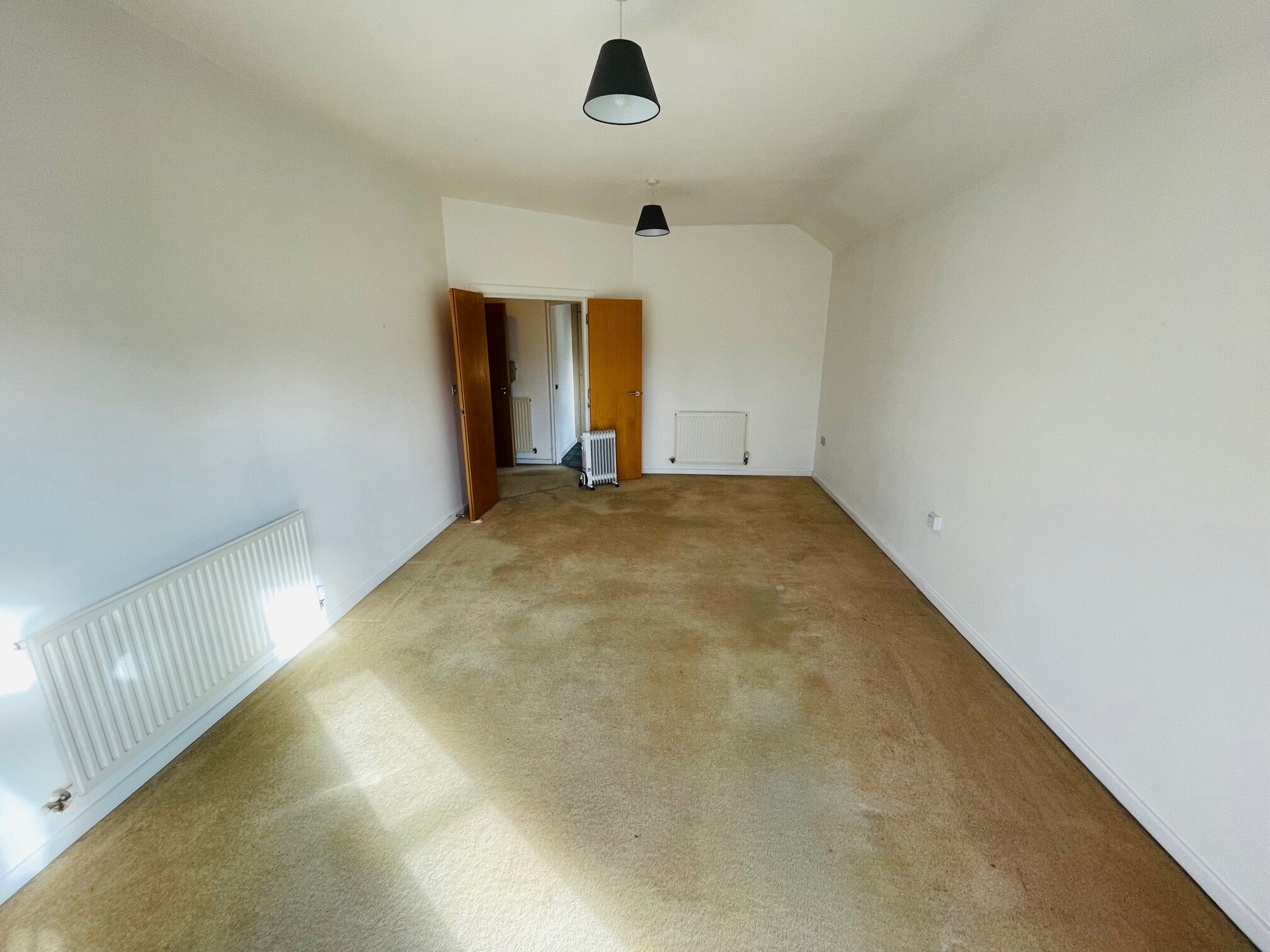Flat Lucas Court in Royal Leamington Spa