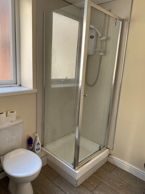 Room Sunderland Street in Newcastle upon Tyne