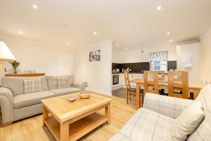 Flat Dewar Place Lane in City of Edinburgh