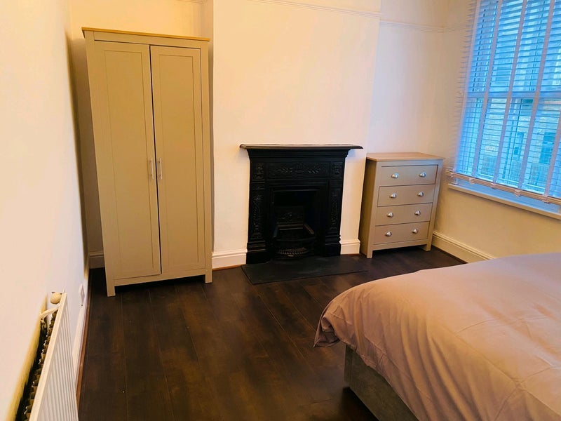 Room Tunmarsh Lane in Greater London