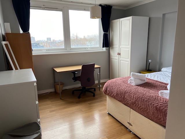 Flat Haberdasher Street in Greater London