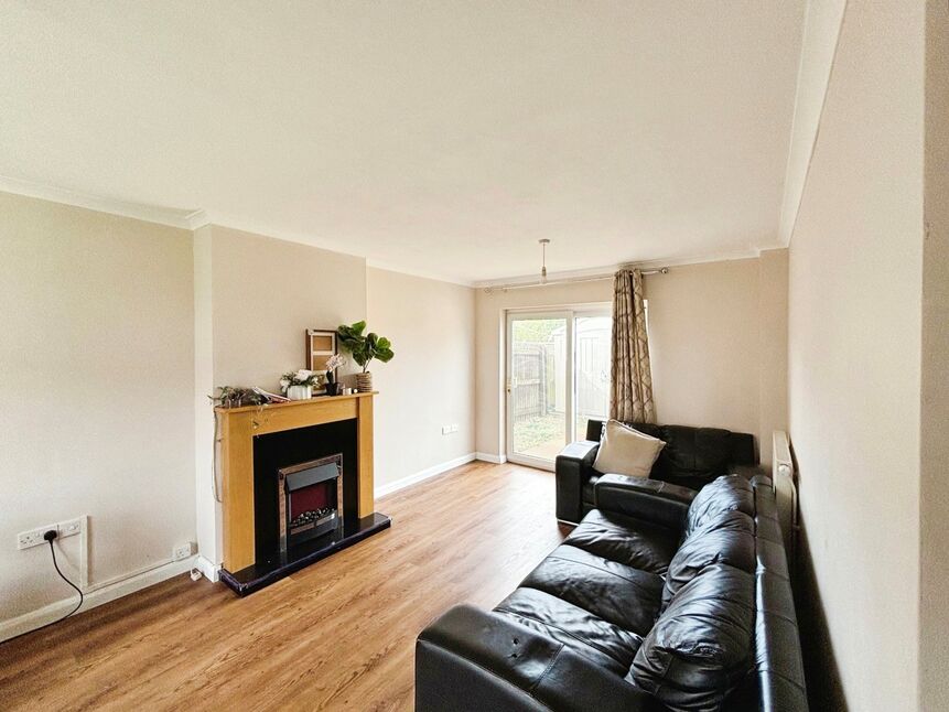 Flat Hatfield Walk in York