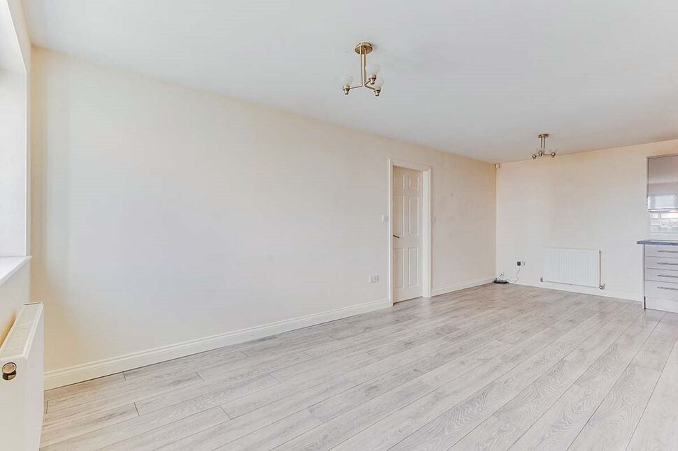 Flat Oak Tree Court in Rotherham