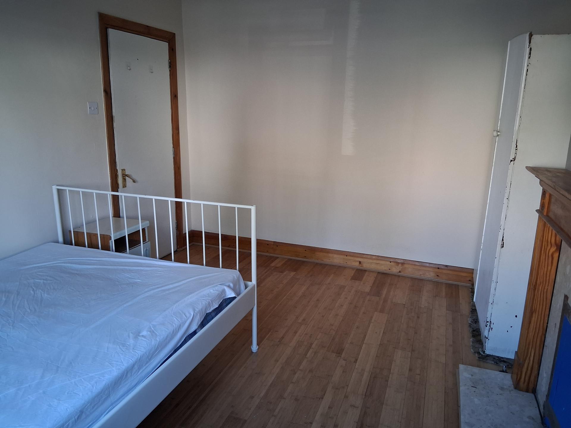 House Harley Close in Greater London