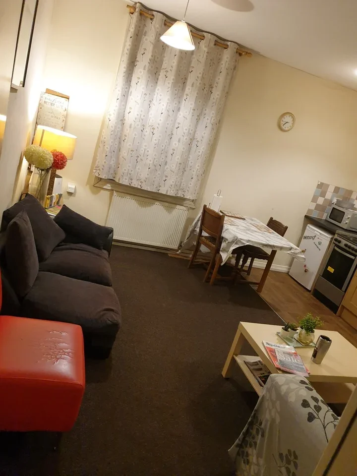 Room Broad Street in Wolverhampton