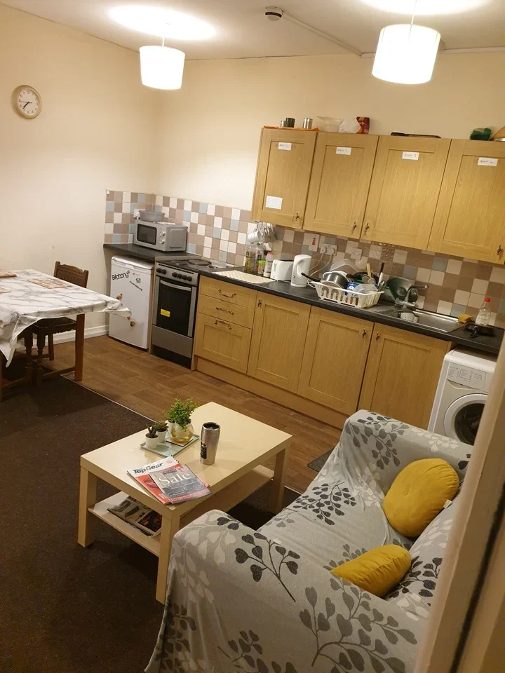 Room Broad Street in Wolverhampton