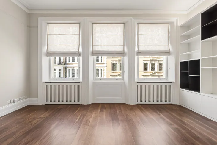 Flat De Vere Gardens in Greater London