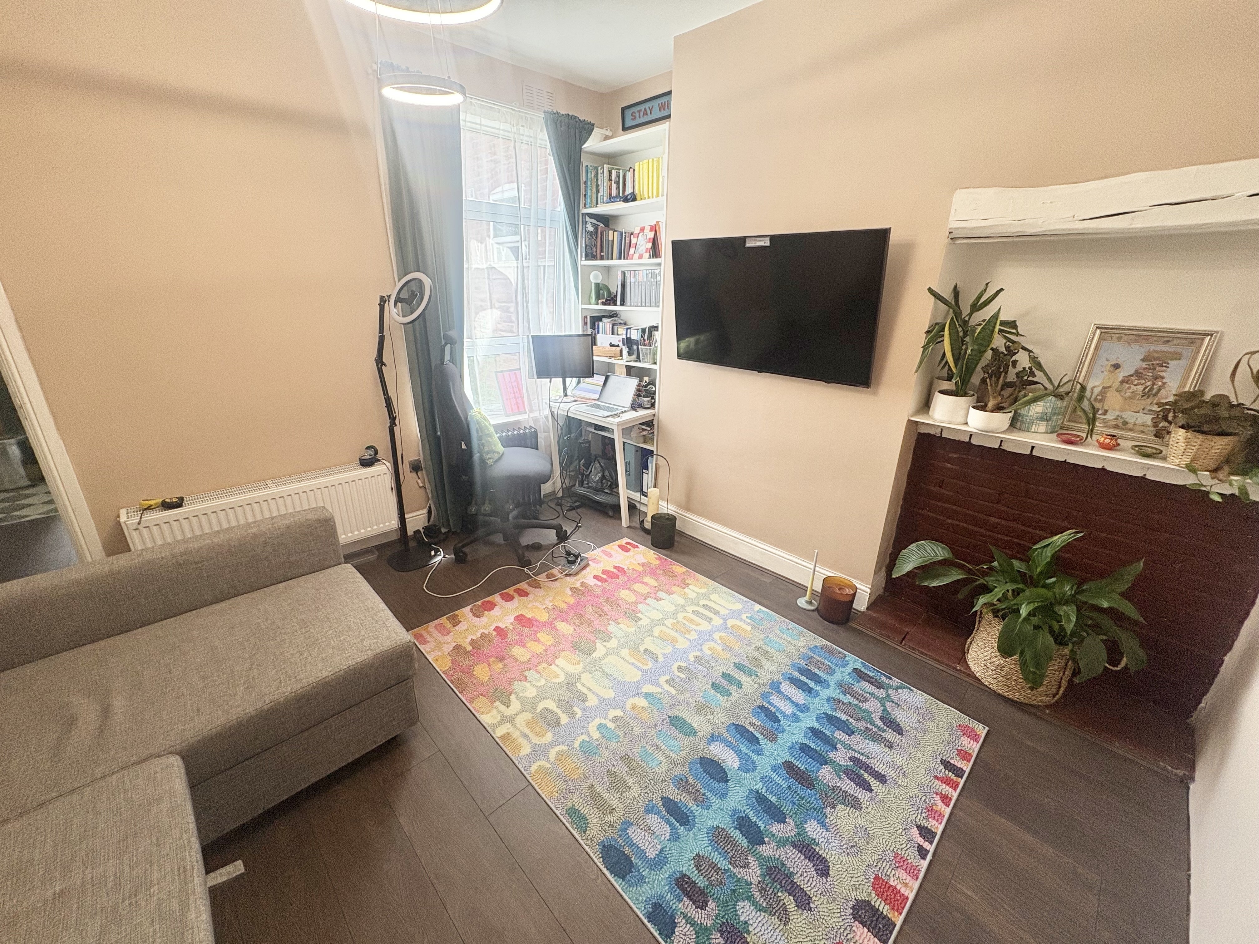 Room St Albans Road in Sandwell