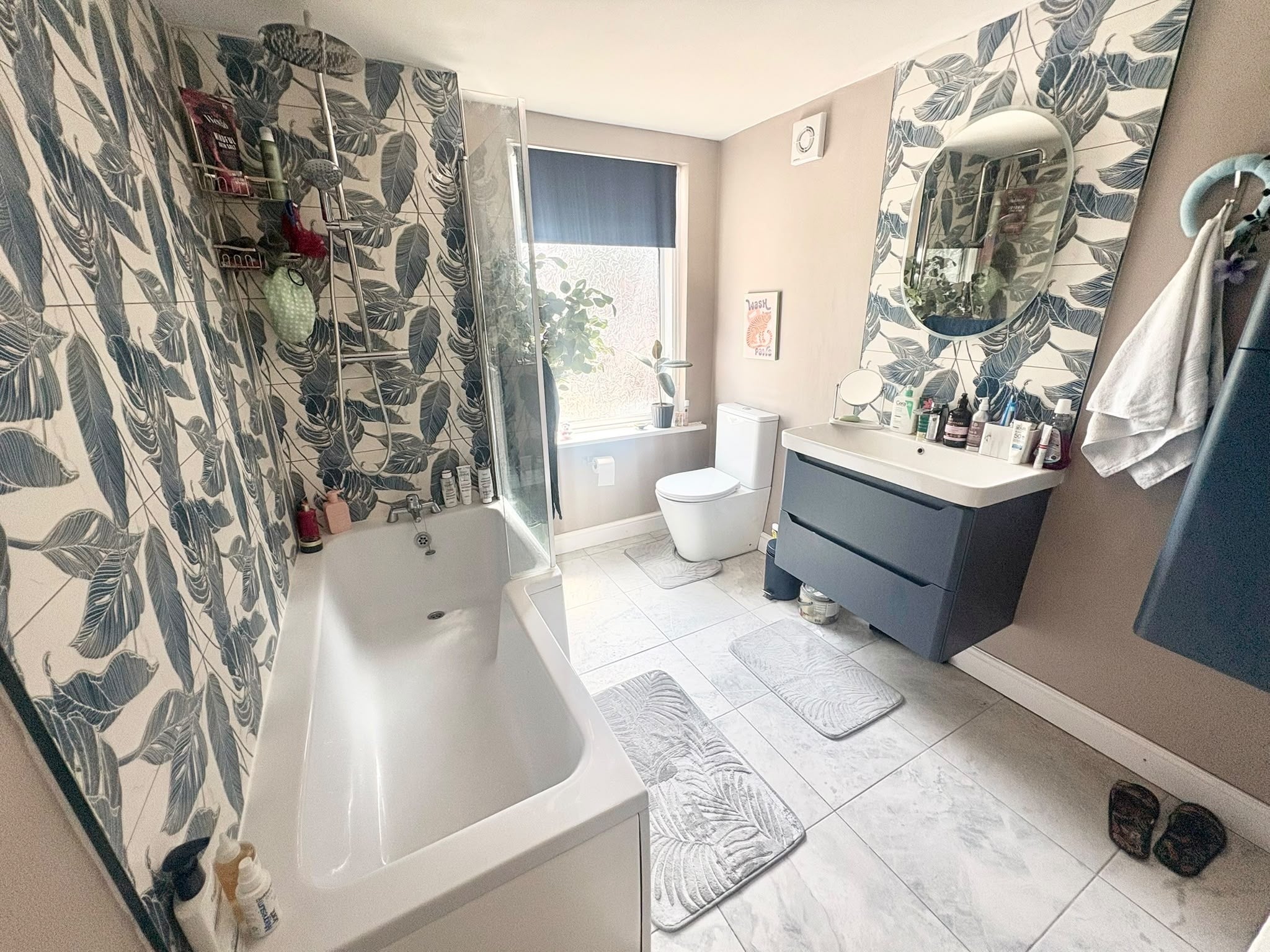 Room St Albans Road in Sandwell