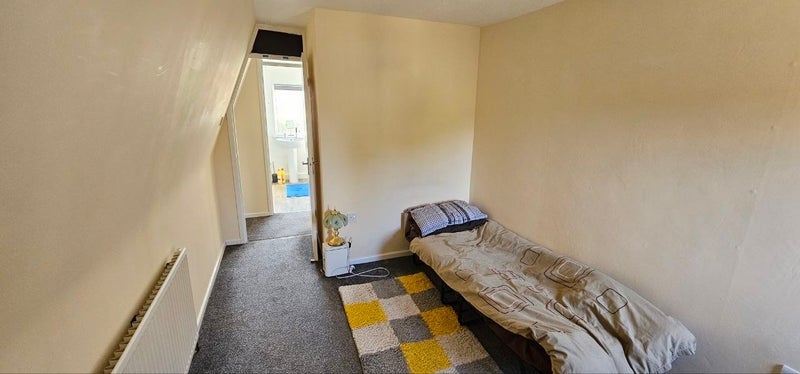 Room Rectory Road in South Norfolk
