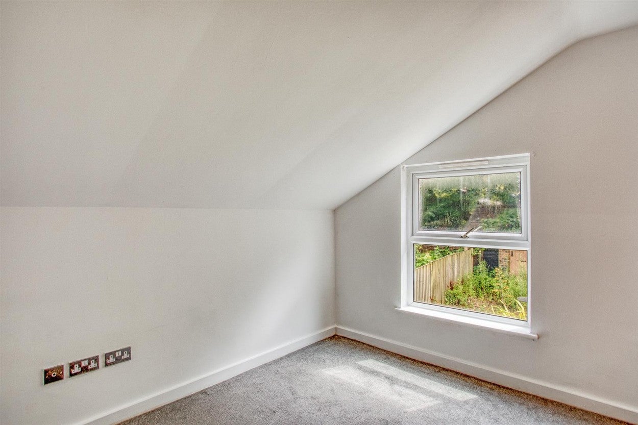 Flat Crompton Street in Derby
