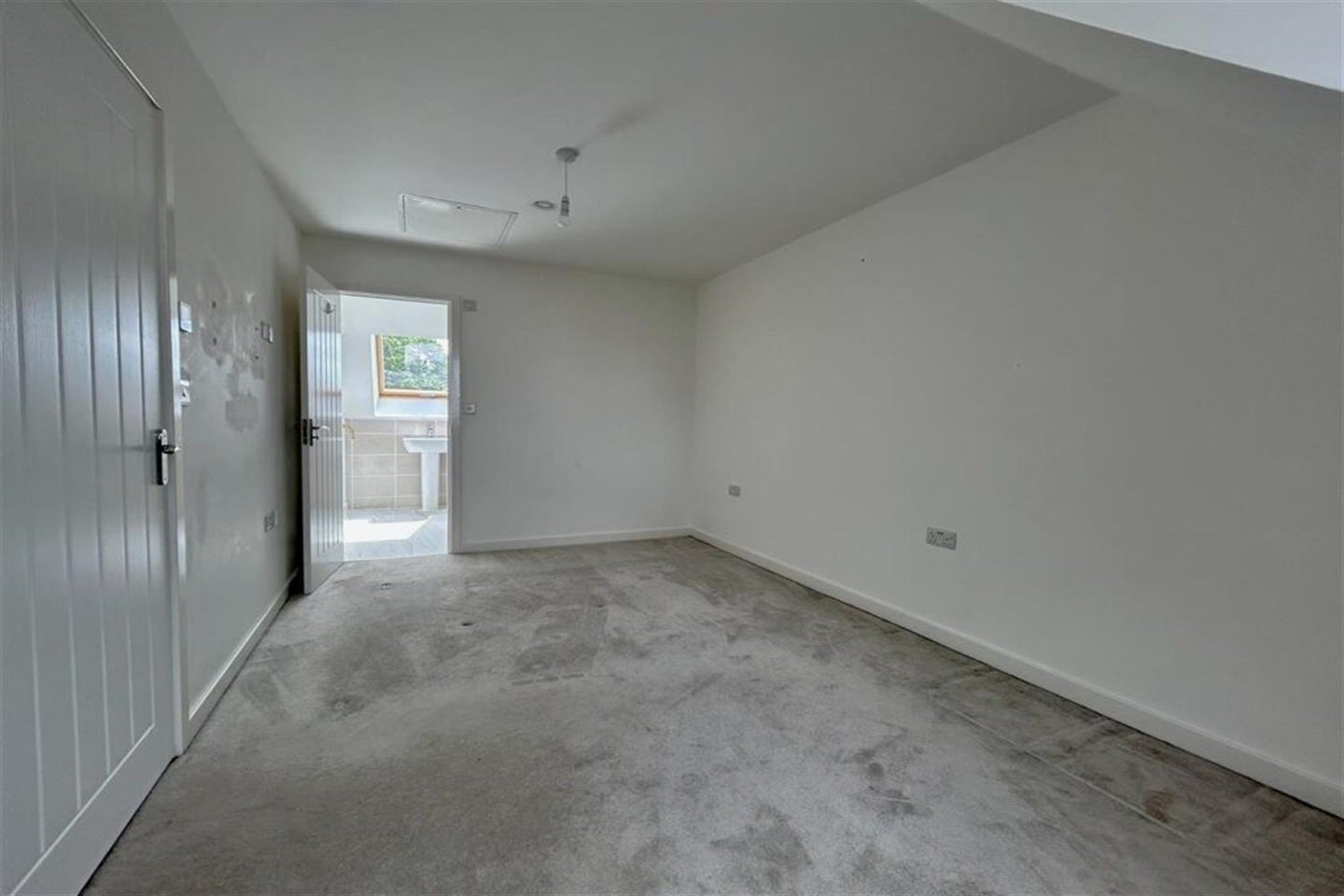 House Hatherall Drive in Chippenham