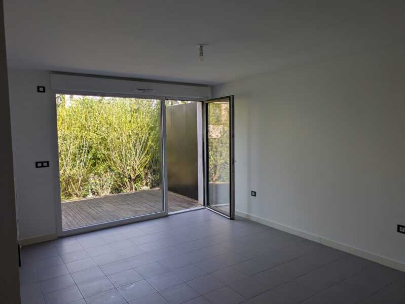 Appartement Rue de Pîtres à Franqueville-Saint-Pierre