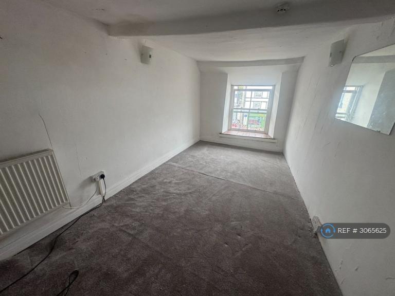 Flat Owens Terrace in Llanrwst