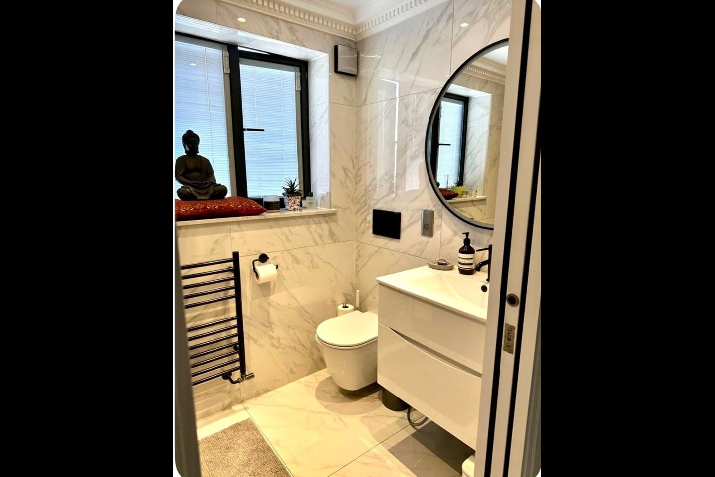 Room Truslove Road in Greater London