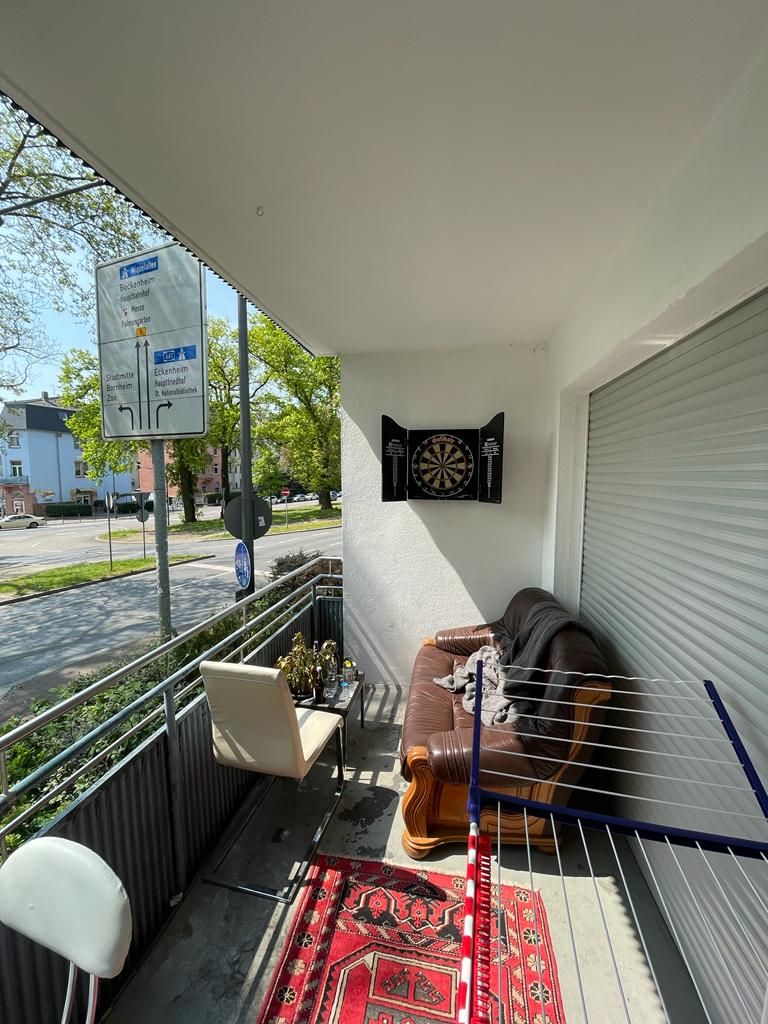 Zimmer Nibelungenallee in Frankfurt am Main