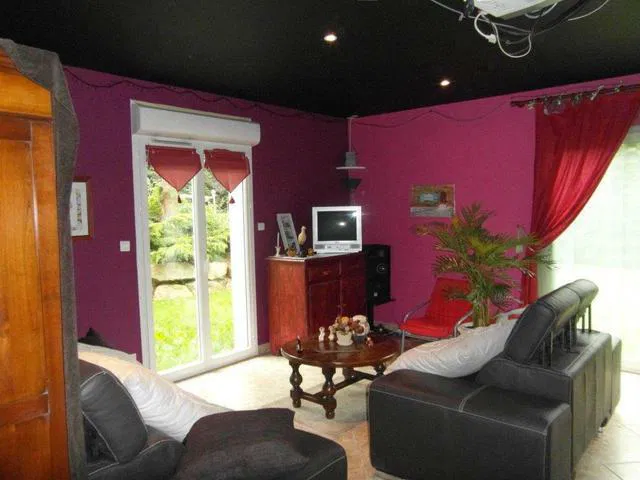 Room Chemin de Gargantua in Dardilly