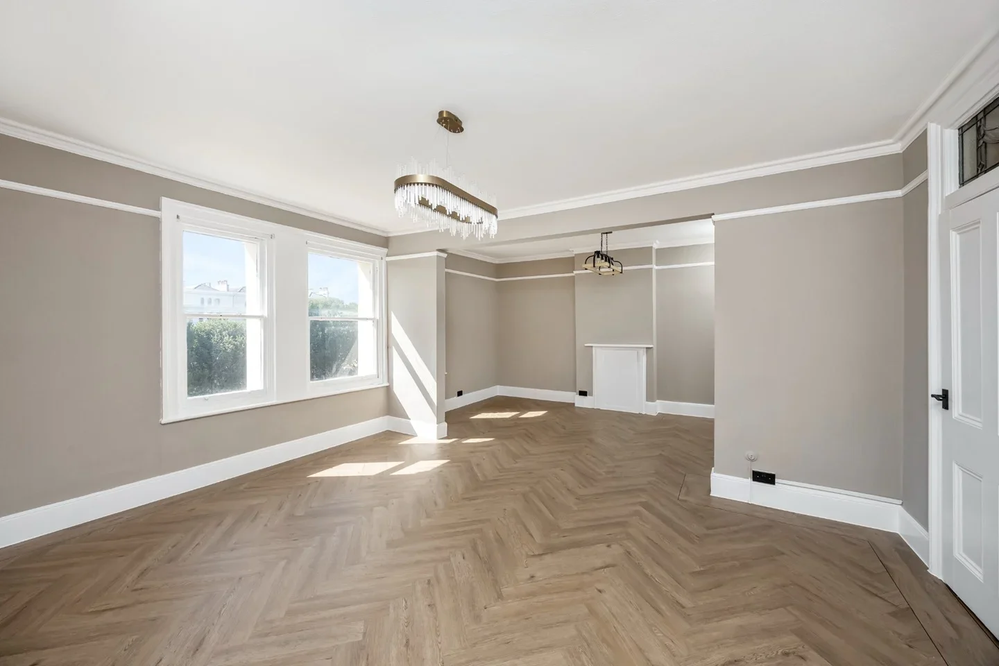 Flat Palmeira Square in Hove